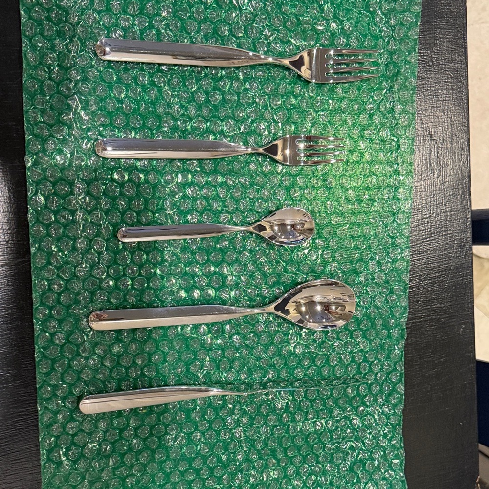 Vietri Settimocielo Flatware by Bugatti New
